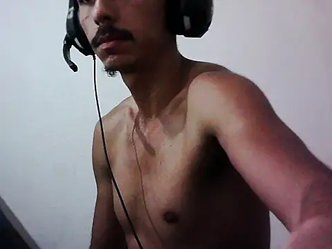 MagrinhoSaradoo online show from 10-25-25, 04:40