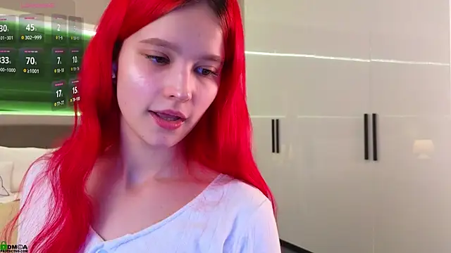 Rina Red online show from 01-17-26, 01:42