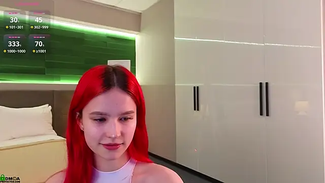 Rina Red online show from 01-13-26, 01:42