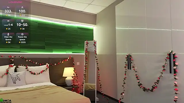 Rina Red online show from 02-25-26, 01:44