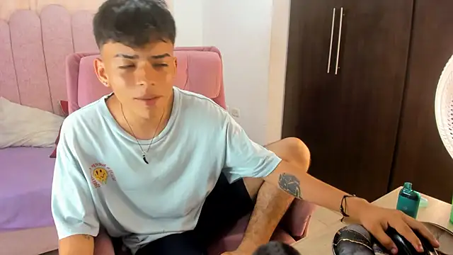 angelyoung18 online show from 03-12-25, 10:39