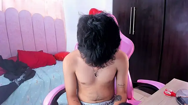 angelyoung18 online show from 03-07-25, 09:27