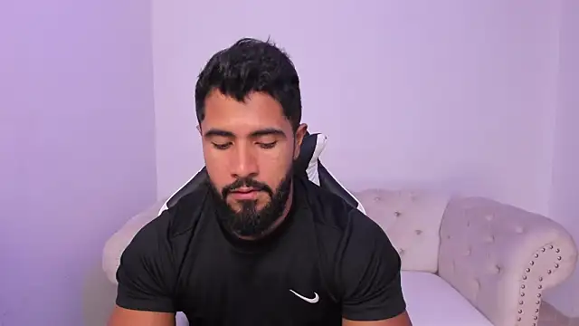 Santiago huntt online show from 02-09-26, 08:40