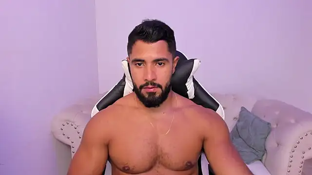 Santiago huntt online show from 02-26-26, 08:53