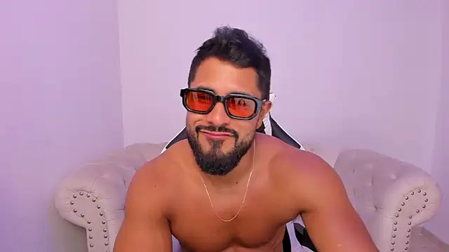 Santiago huntt online show from 03-13-26, 09:09