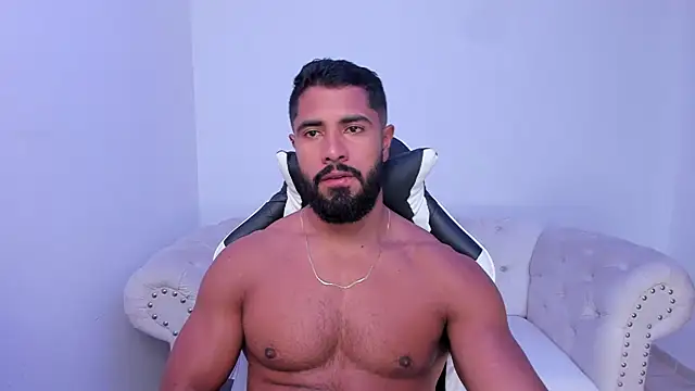 Santiago huntt online show from 12-01-25, 01:45