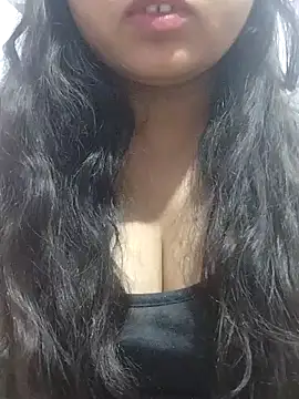 BigAssSarah online show from 01-04-25, 06:40