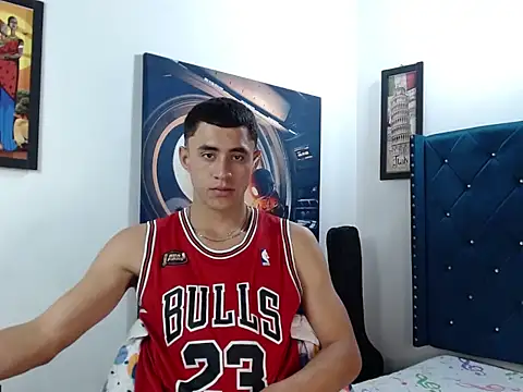 Cris steban1 online show from 02-15-26, 05:52