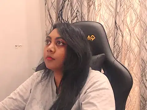 Snapshot of Indian_Ruby99 chatting on 01-23-25, 02:07 Indian Ruby99 online show from 01-23-25, 02:07