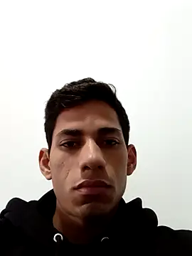 Snapshot of Mikeherz777 chatting on 01-07-25, 03:23 Mikeherz777 online show from 01-07-25, 03:23