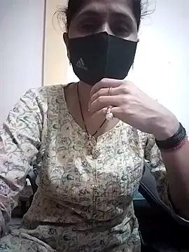 Snapshot of priyancyfun chatting on 03-20-25, 04:42 priyancyfun online show from 03-20-25, 04:42