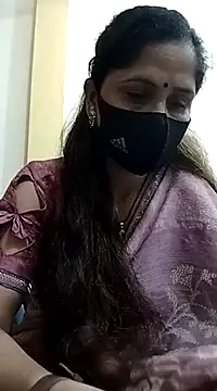 Snapshot of priyancyfun chatting on 03-15-25, 03:48 priyancyfun online show from 03-15-25, 03:48