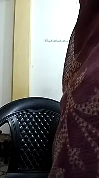 Snapshot of priyancyfun chatting on 03-21-25, 12:40 priyancyfun online show from 03-21-25, 12:40