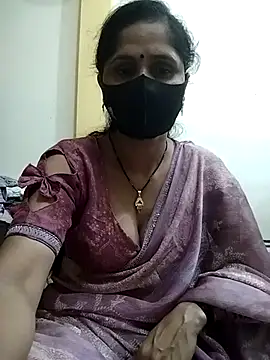 Snapshot of priyancyfun chatting on 03-14-25, 05:57 priyancyfun online show from 03-14-25, 05:57