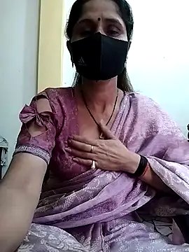 Snapshot of priyancyfun chatting on 03-07-25, 08:56 priyancyfun online show from 03-07-25, 08:56