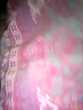 Snapshot of priyancyfun chatting on 10-17-25, 04:20 priyancyfun online show from 10-17-25, 04:20