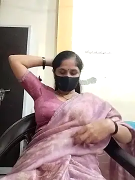 priyancyfun online show from 11-04-25, 04:33