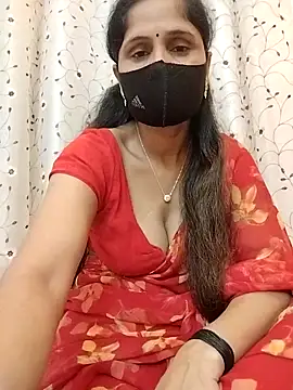 Snapshot of priyancyfun chatting on 10-11-25, 05:47 priyancyfun online show from 10-11-25, 05:47