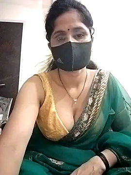 Snapshot of priyancyfun chatting on 09-14-25, 05:13 priyancyfun online show from 09-14-25, 05:13