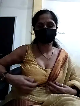 Snapshot of priyancyfun chatting on 09-09-25, 04:27 priyancyfun online show from 09-09-25, 04:27