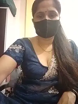 Snapshot of priyancyfun chatting on 06-14-26, 04:52 priyancyfun online show from 06-14-26, 04:52