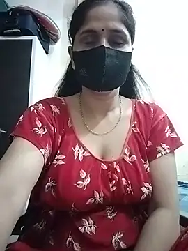 Snapshot of priyancyfun chatting on 07-10-26, 01:27 priyancyfun online show from 07-10-26, 01:27