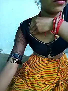 Amaya Bajwa online show from 02-28-25, 11:47