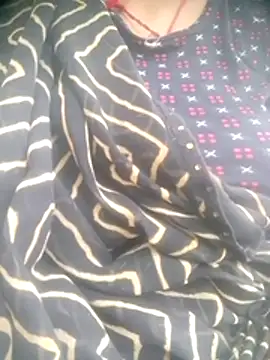 Amaya Bajwa online show from 11-30-25, 08:59