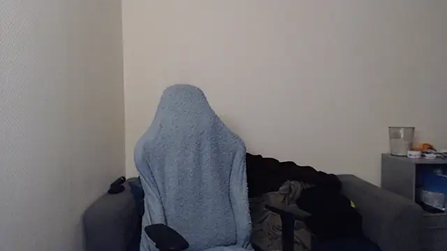 Ziimbafreee online show from 11-27-25, 05:08