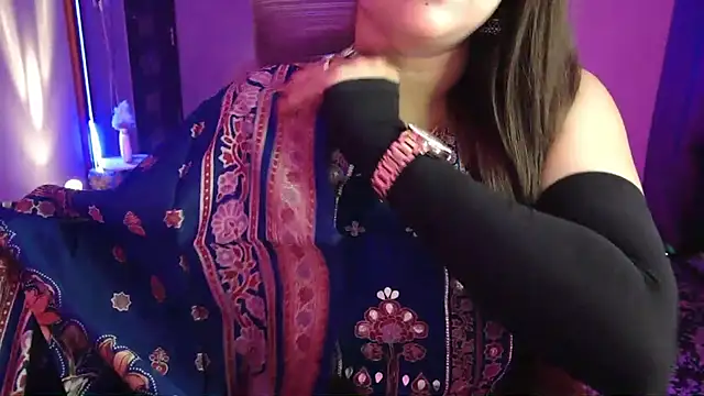 Mitikaa online show from 10-16-25, 02:14