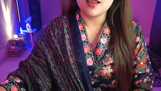 Mitikaa online show from 12-22-25, 02:39