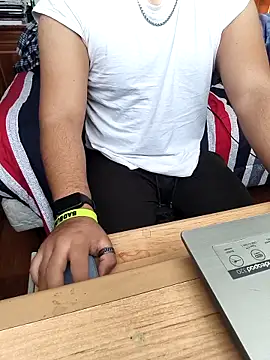 pitorico bb online show from 12-18-25, 02:21