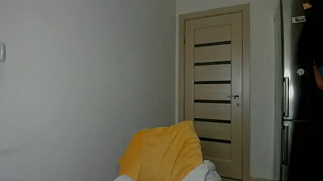 Snapshot of NNNoire chatting on 02-20-25, 05:44 NNNoire online show from 02-20-25, 05:44