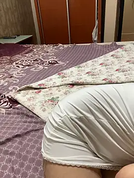 Snapshot of Maya_mimi chatting on 01-27-25, 03:04 Maya mimi online show from 01-27-25, 03:04