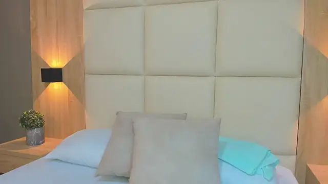 antonella cutie  online show from 11-07-25, 12:21