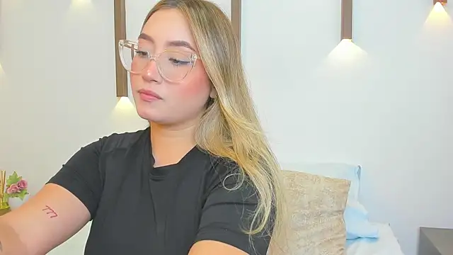 antonella cutie  online show from 09-10-25, 12:37