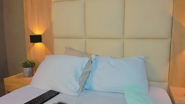 antonella cutie  online show from 12-20-25, 12:08