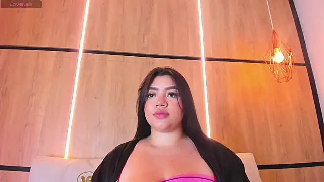 ashlyn parker online show from 12-15-25, 08:47