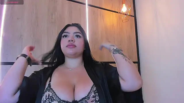 ashlyn parker online show from 11-21-25, 08:08