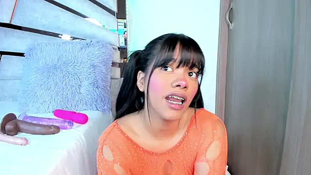 Snapshot of ssofijohnsonx chatting on 02-09-25, 06:58 ssofijohnsonx online show from 02-09-25, 06:58