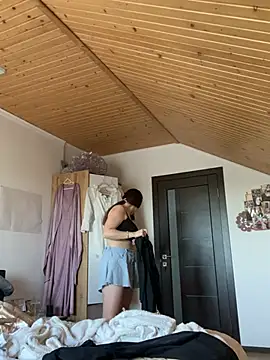 mewKate online show from 05-06-26, 04:22
