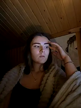 mewKate online show from 11-26-25, 06:08