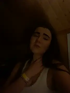 mewKate online show from 04-19-26, 09:17