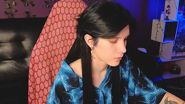 Hyeon Jin online show from 02-13-25, 01:40