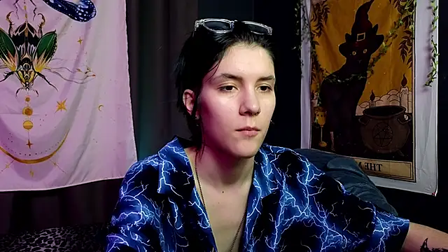 Hyeon Jin online show from 01-20-25, 12:36