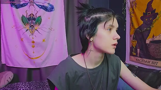 Hyeon Jin online show from 01-21-25, 03:54