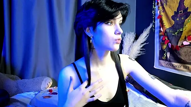 Hyeon Jin online show from 02-11-25, 02:35