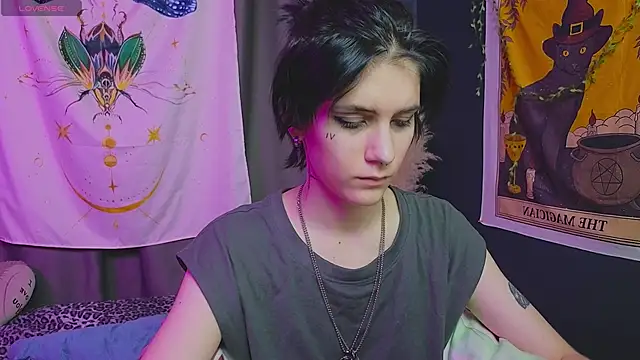 Hyeon Jin online show from 01-22-25, 01:42