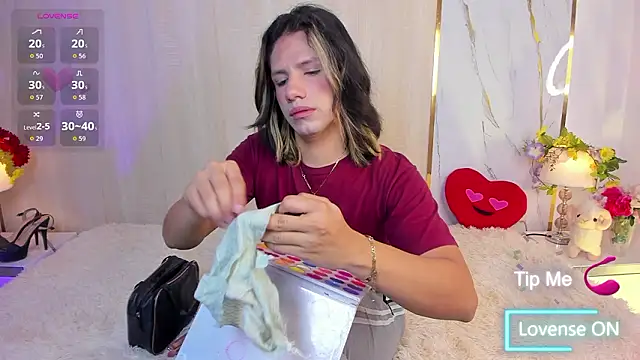 TylerBloom online show from 03-04-26, 01:41