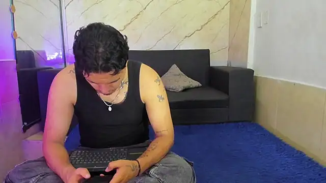EnriquevillaF online show from 09-15-25, 12:38